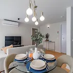 Joao Regras 321 By Lovelystay *