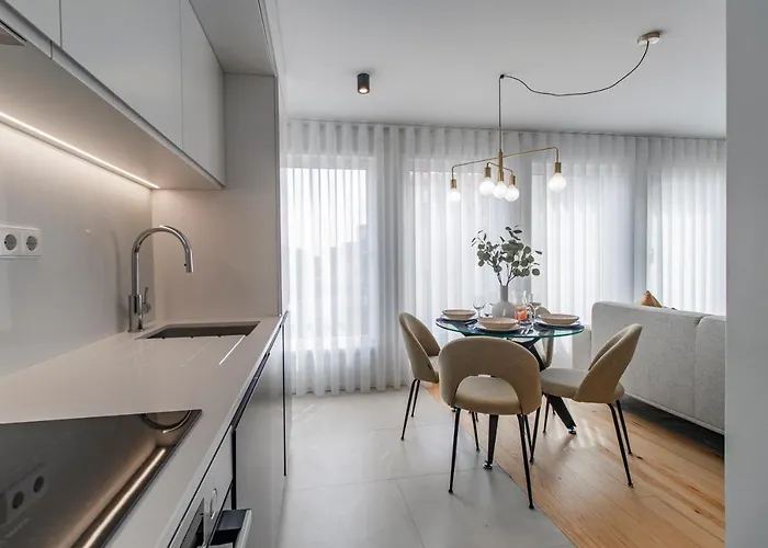 Joao Regras 321 By Lovelystay Porto