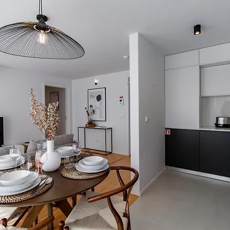 Joao Regras 321 By Lovelystay Porto