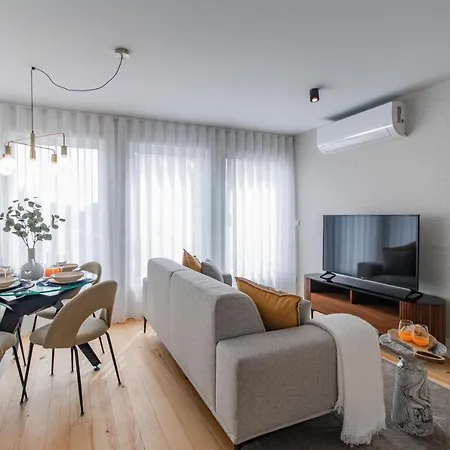 Joao Regras 321 By Lovelystay * Porto