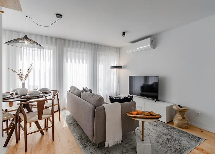 Joao Regras 321 By Lovelystay Daire *