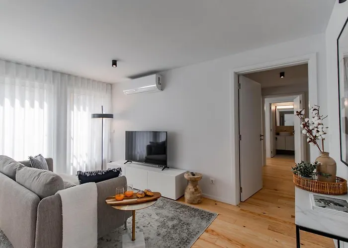 Joao Regras 321 By Lovelystay Daire Porto