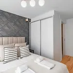 Joao Regras 321 By Lovelystay شقة
