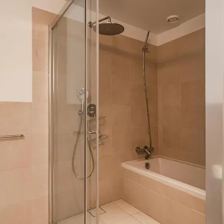 Joao Regras 321 By Lovelystay Apartment