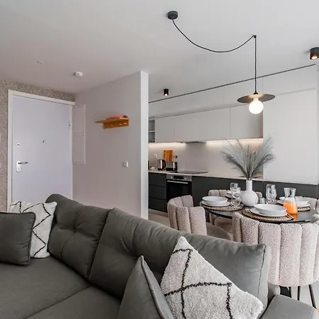 Joao Regras 321 By Lovelystay * Porto