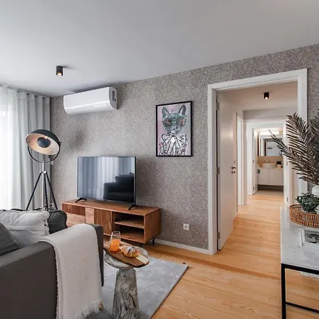 Joao Regras 321 By Lovelystay Porto