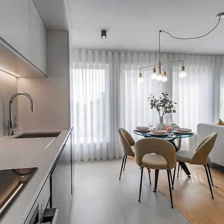 Joao Regras 321 By Lovelystay 포르투