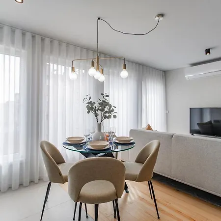 Apartment Joao Regras 321 By Lovelystay