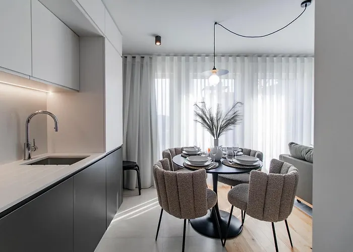 Joao Regras 321 By Lovelystay Porto