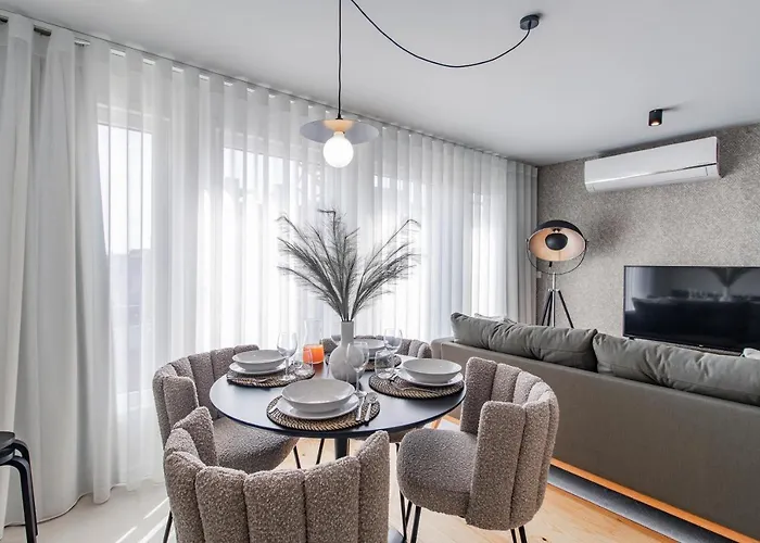 Appartement Joao Regras 321 By Lovelystay *