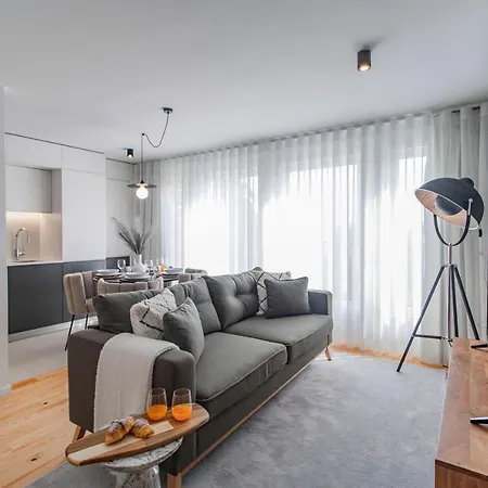 Appartement Joao Regras 321 By Lovelystay