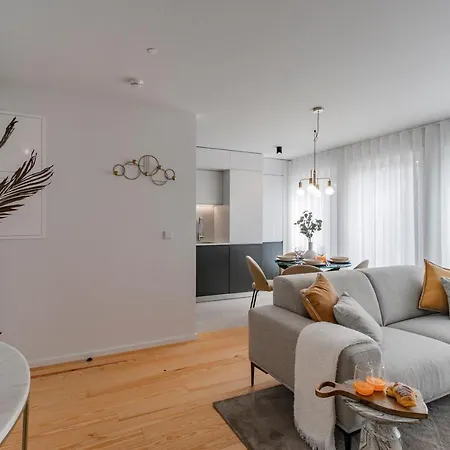 Appartement Joao Regras 321 By Lovelystay *